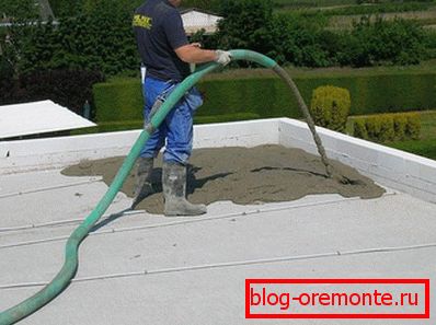 Turnarea acoperișului din beton