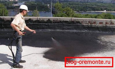 Pulverizarea bazei de beton a masticului de bitum