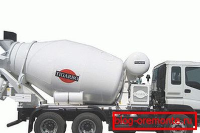 Mixer-ul auto este cel mai eficient pentru livrarea betonului. Mixer-ul auto este cel mai eficient pentru livrarea betonului.