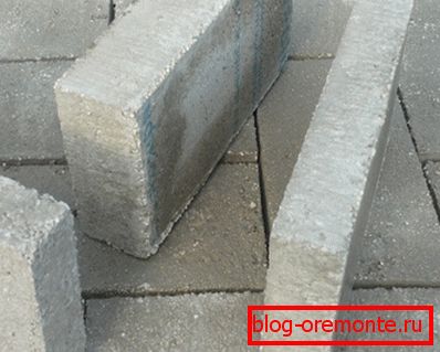 Blocuri din fibre de beton pe bază de aditivi din polistiren Blocuri din fibre de beton pe bază de aditivi din polistiren