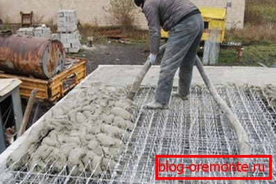 Pentru umplere puteți utiliza o pompă. Acest dispozitiv va permite, în cel mai scurt timp posibil, finalizarea sarcinii. Pentru umplere puteți utiliza o pompă. Acest dispozitiv va permite, în cel mai scurt timp posibil, finalizarea sarcinii.