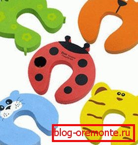 Suportul moale închiderea podelei pentru ușă