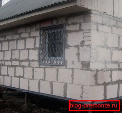Ciment beton gazos pe fundație ieftină a coloanei Ciment beton gazos pe fundație ieftină a coloanei