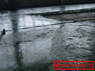 Umiditatea excesivă se va observa imediat prin distribuirea materialului. Umiditatea excesivă se va observa imediat prin distribuirea materialului.