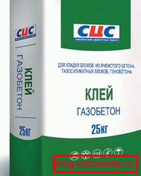 Adeziv pentru blocuri de beton.