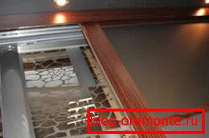 Casetă de uși. mecanismul glisant al ușilor interioare
