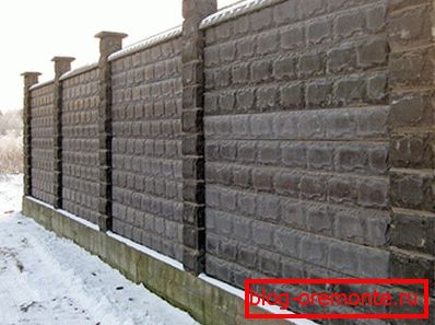 În garnitura fotografică din beton În garnitura fotografică din beton