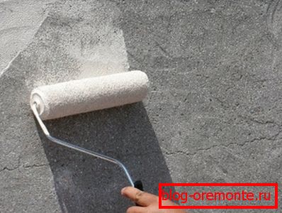 În fotografie - utilizarea unei role pentru aplicarea solului În fotografie - utilizarea unei role pentru aplicarea solului