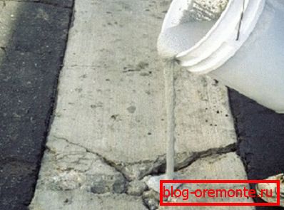 În amestecul foto-ciment-var pentru etanșarea fisurilor din beton În amestecul foto-ciment-var pentru etanșarea fisurilor din beton