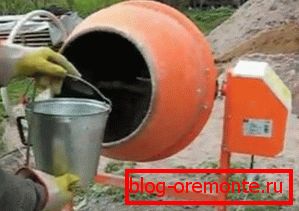 În fotografie: apa este o parte importantă a întregii compoziții. În fotografie: apa este o parte importantă a întregii compoziții.