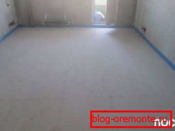 Unii compuși de acest tip conțin o mulțime de aditivi suplimentari care vă permit să obțineți o suprafață perfect netedă fără măcinare suplimentară. Unii compuși de acest tip conțin o mulțime de aditivi suplimentari care vă permit să obțineți o suprafață perfect netedă fără măcinare suplimentară.