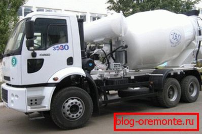 Volumul camionului - 9 metri cubi Volumul camionului - 9 metri cubi