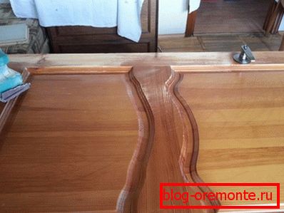 Renovată panza de ușă din lemn Renovată panza de ușă din lemn