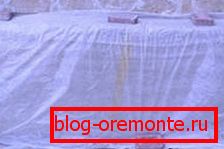 Filmul vă permite să îmbunătățiți condițiile de maturare a betonului Filmul vă permite să îmbunătățiți condițiile de maturare a betonului
