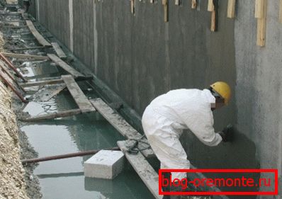 Uneori este mult mai ușor și mai ieftin să folosim beton și impermeabilizare ieftină decât să dobândim semne înalte ale acestui material. Uneori este mult mai ușor și mai ieftin să folosim beton și impermeabilizare ieftină decât să dobândim semne înalte ale acestui material.