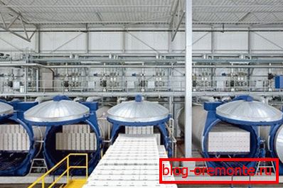 Aburul în autoclave (în producția foto - masă de beton gazos) Aburul în autoclave (în producția foto - masă de beton gazos)