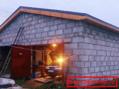 Cea mai simplă construcție de spumă pentru două mașini Cea mai simplă construcție de spumă pentru două mașini