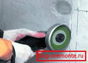 Tăierea cercurilor de diamant din beton armat realizate de Tăierea cercurilor de diamant din beton armat realizate de