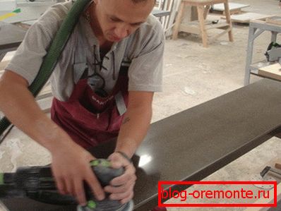 Grind suprafața polizorului. Grind suprafața polizorului.