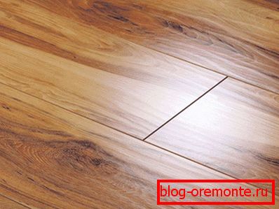 Cream laminat