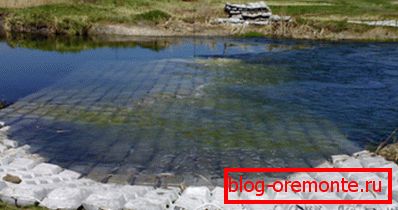 Crearea unui fel de trecere fără a folosi pontoane Crearea unui fel de trecere fără a folosi pontoane