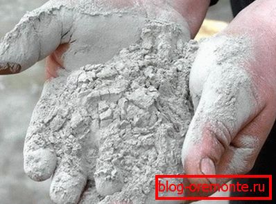 Ciment - componenta principală a soluției de beton. Ciment - componenta principală a soluției de beton.