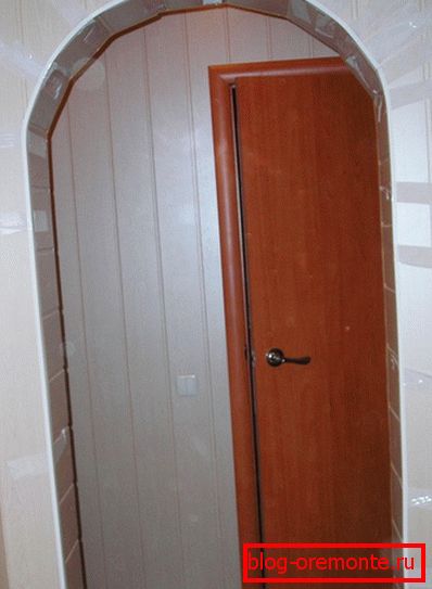 Unghi arcuit PVC