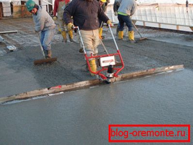 Vibratoare pentru șape și plăci de asamblare. Vibratoare pentru șape și plăci de asamblare.