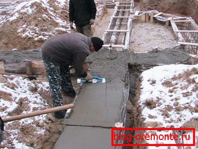 Beton turnarea în timpul iernii, fără încălzire - construirea unei fundații Beton turnarea în timpul iernii, fără încălzire - construirea unei fundații