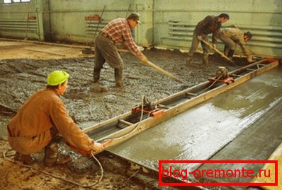 Aici vedem utilizarea vibrațiilor de suprafață la montarea șapei de podea. Aici vedem utilizarea vibrațiilor de suprafață la montarea șapei de podea.