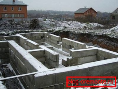 Construcții de iarnă Construcții de iarnă